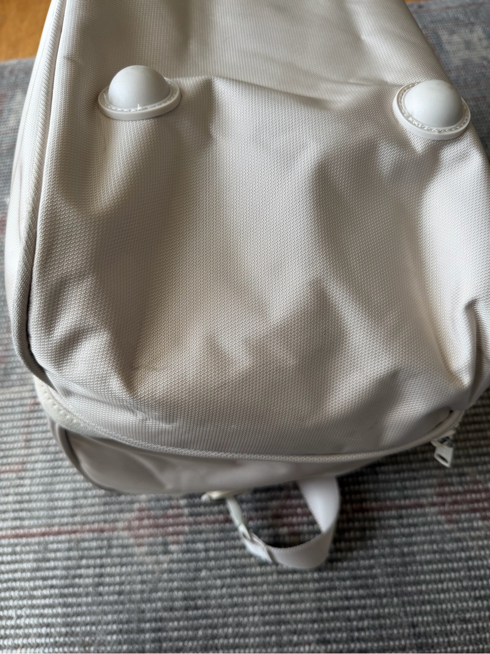 Calpak Stevyn Duffel Bag with shoe compartment in Dune - Picture 6 of 11